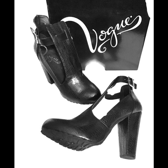 Vogue Shoes Vogue Black Magic Lady Poshmark